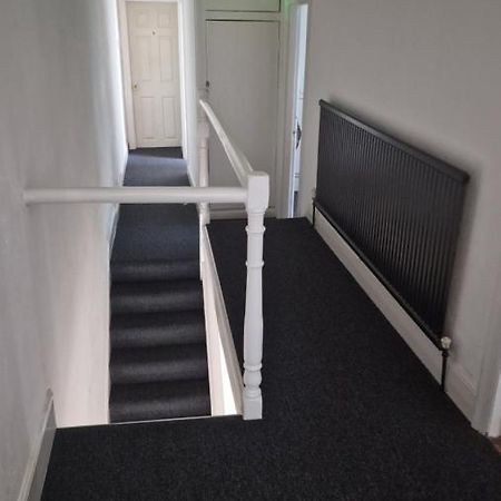 Mike'S Homestay Eastleigh Luaran gambar