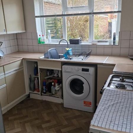 Mike'S Homestay Eastleigh Luaran gambar